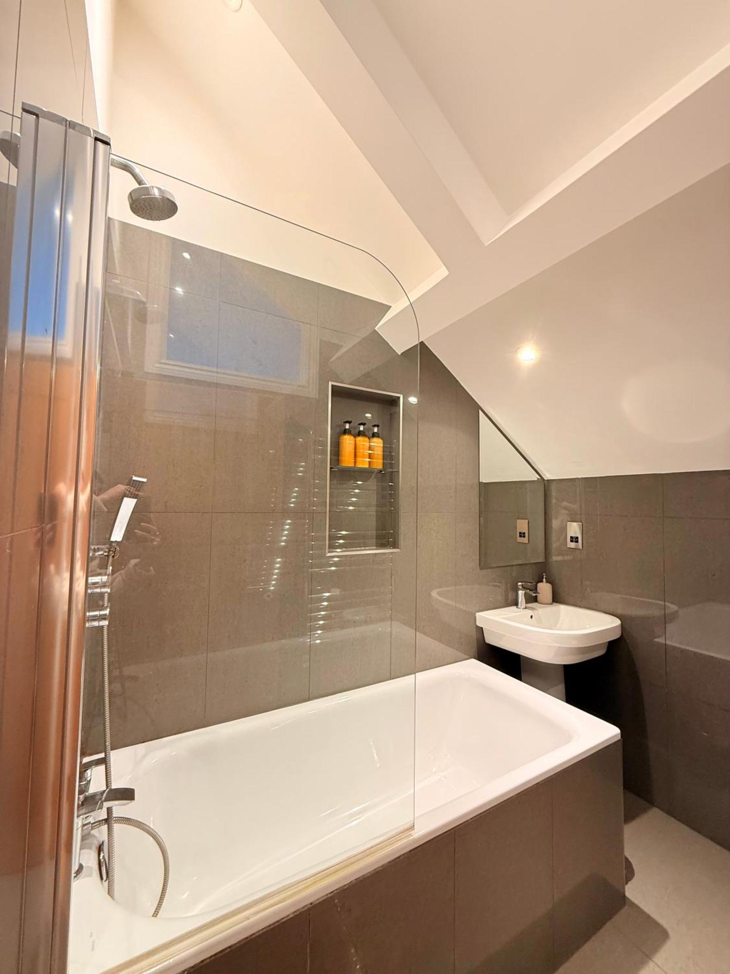 Penthouse River View With Secure Parking Apartamento *